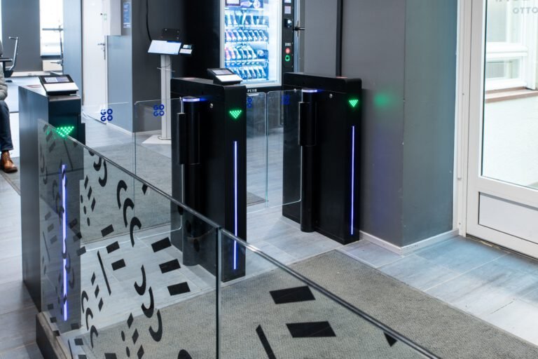 GT-60 speed gate — GOGO City — installation lobby