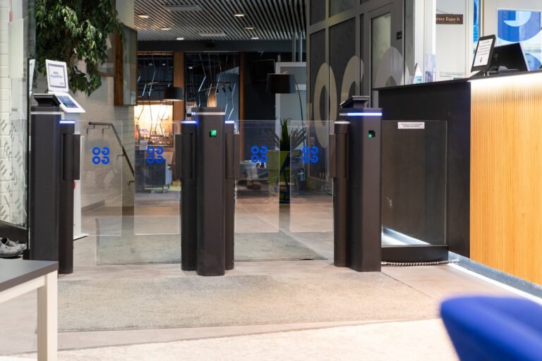 GT-60 speed gate — GOGO Park — installation lobby